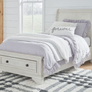 Robbinsdale - Sleigh Bed