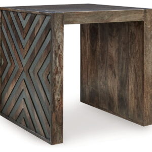 Dreggan - Square End Table - Brown