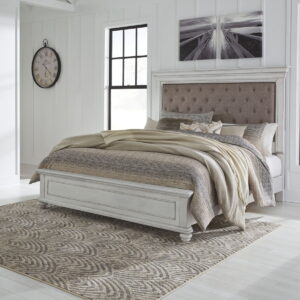 Kanwyn - Upholstered Panel Bed