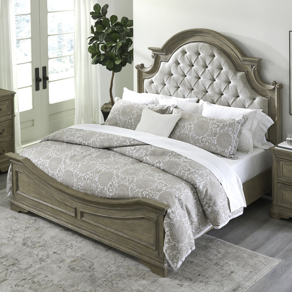 Magnolia Manor - Upholstered Bed - Image 16