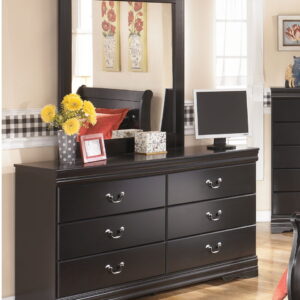 Huey Vineyard - Dresser, Mirror - Black