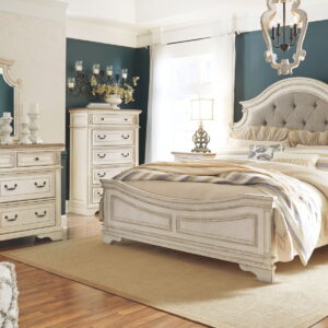 Realyn - Panel Bedroom Set