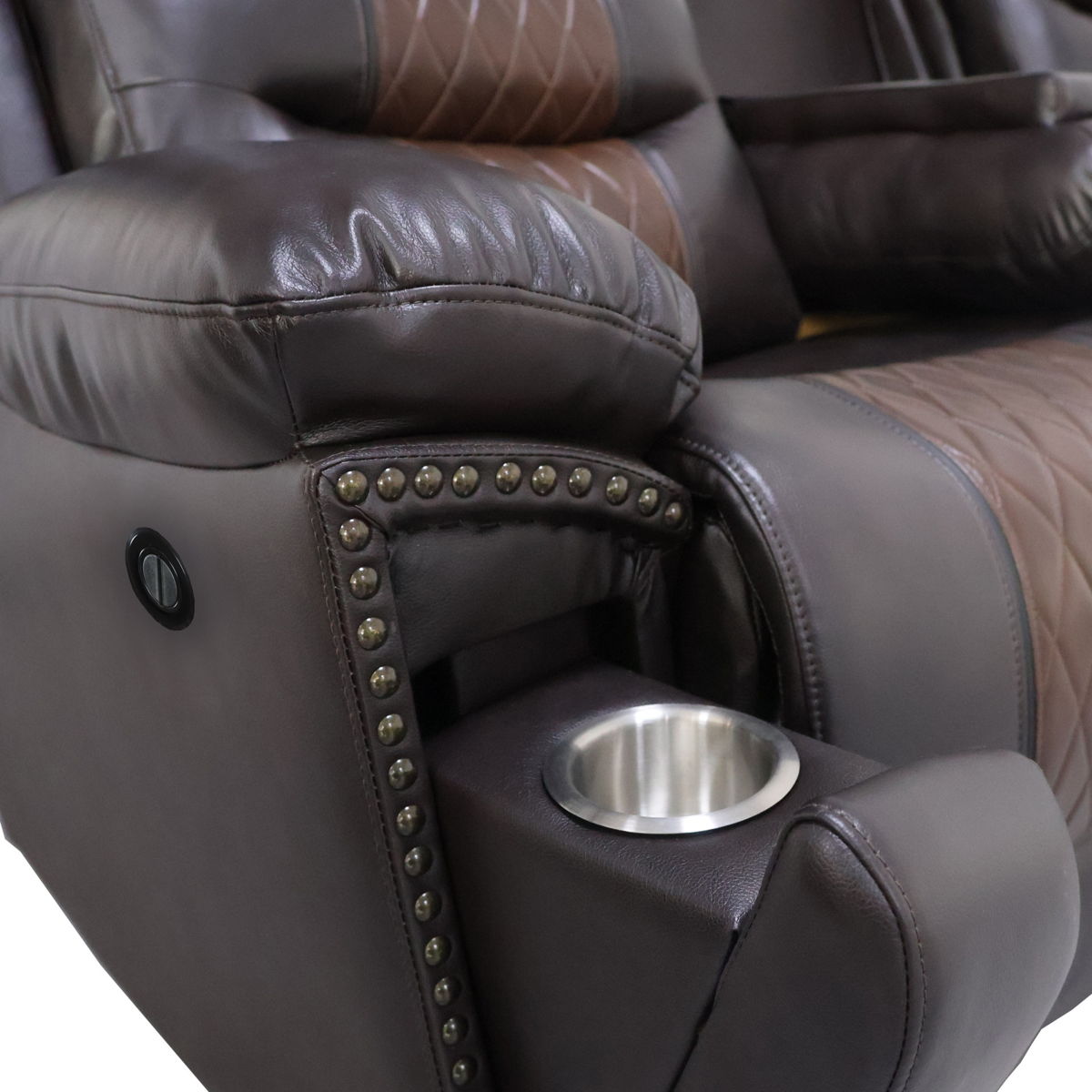 Nikko - Console Loveseat With Dual Recliners - Image 22