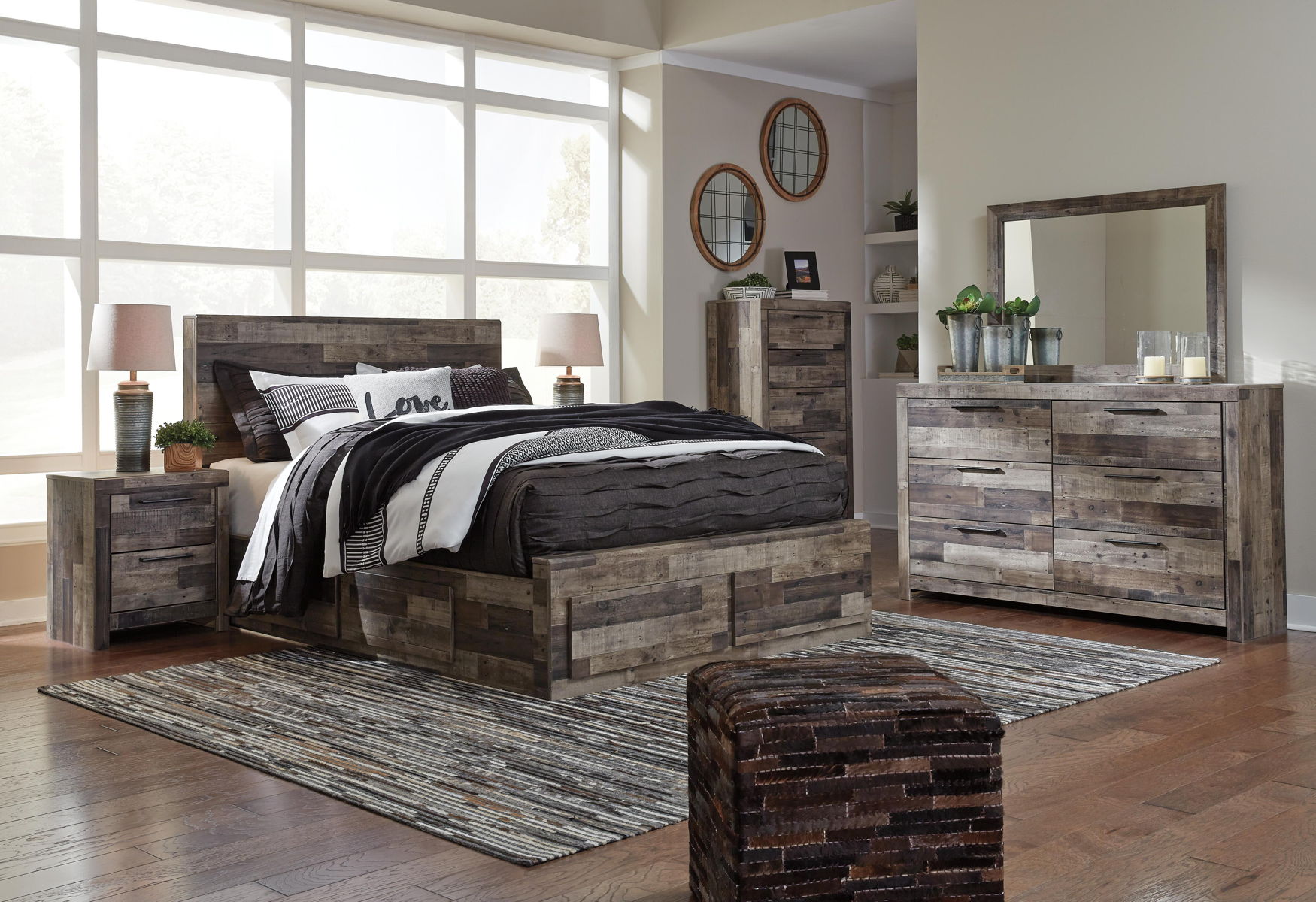 Derekson - Panel Bed - Image 26