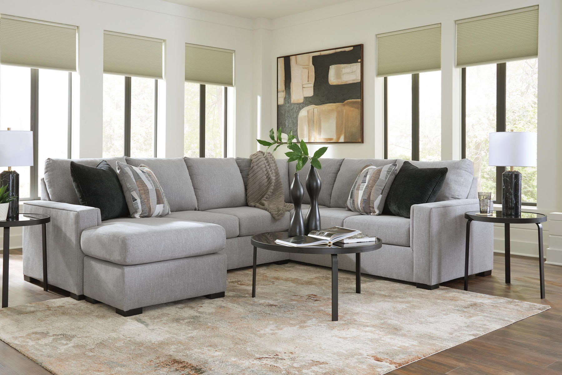 Lakepoint - Sectional - Image 3