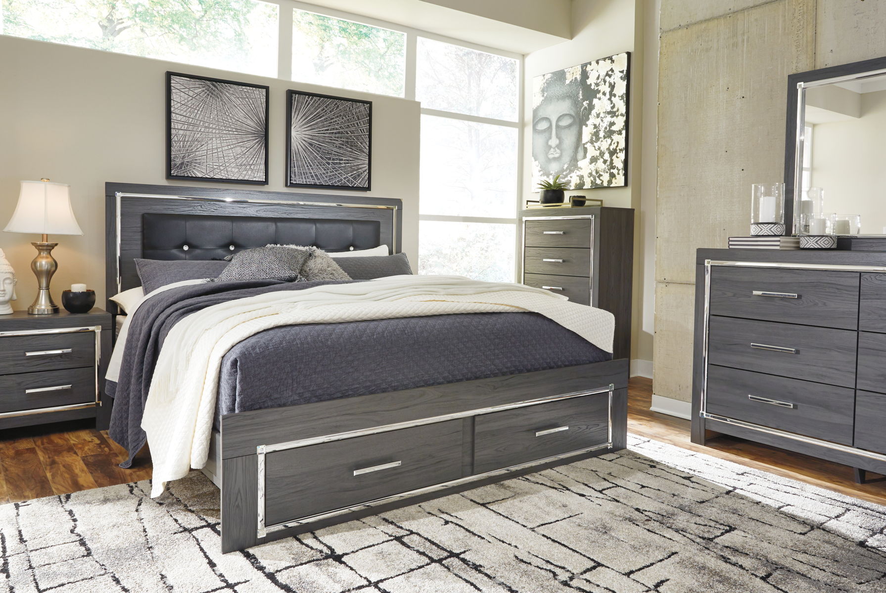 Lodanna - Panel Bed - Image 30