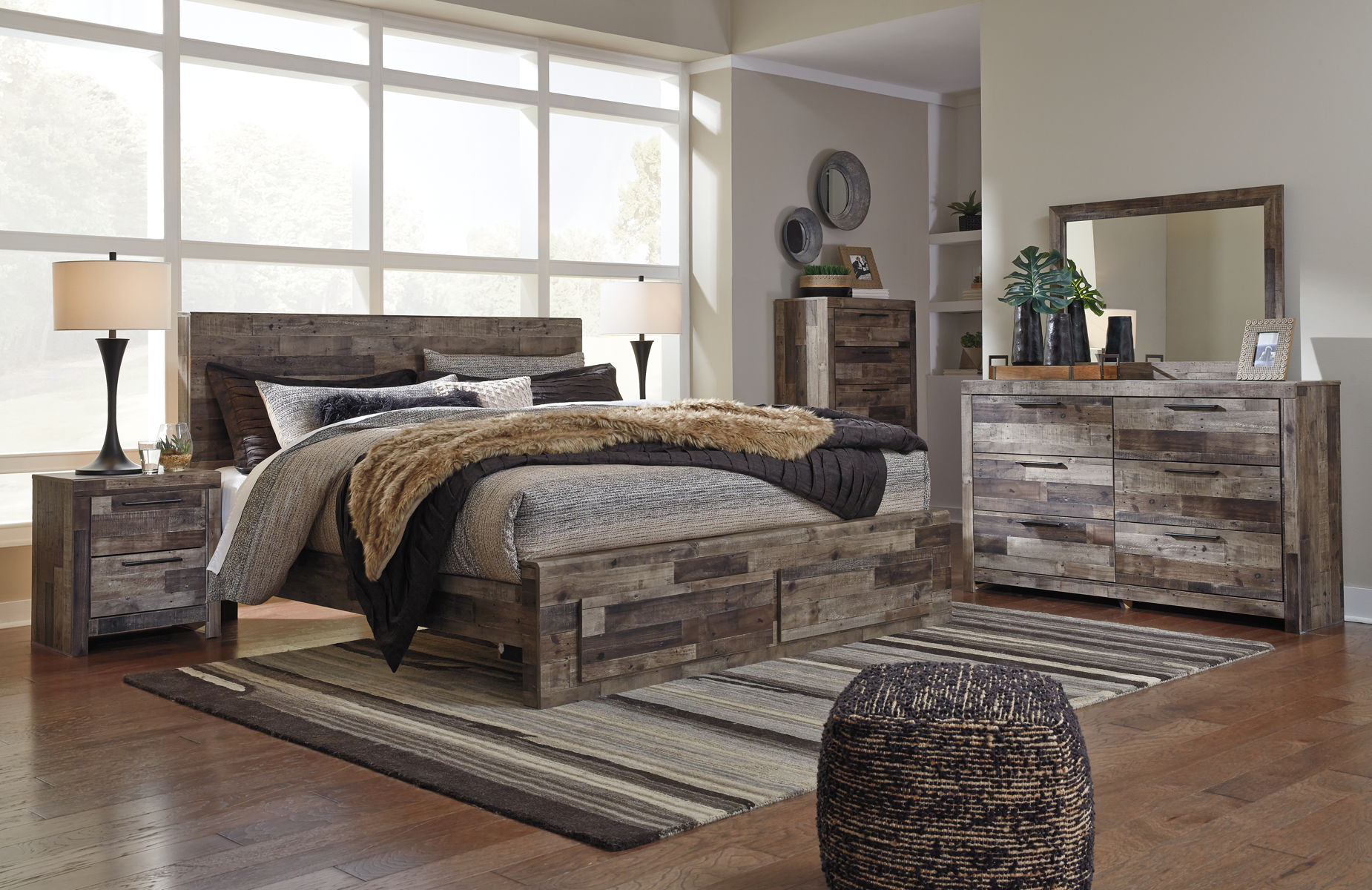 Derekson - Panel Bed - Image 41
