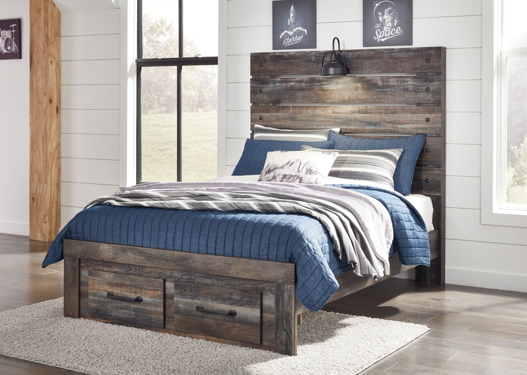 Drystan - Panel Bed - Image 9