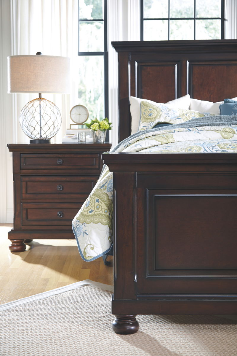 Porter - Panel Bed - Image 4