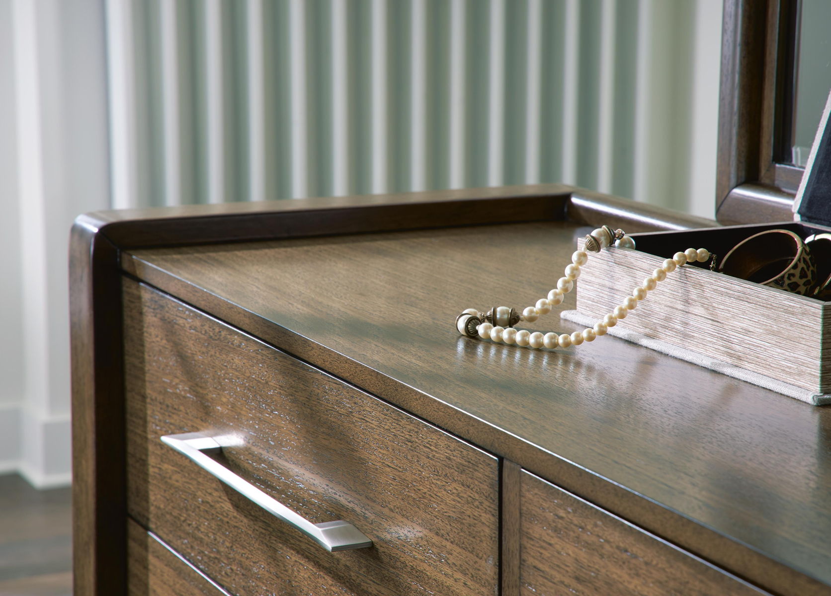 Marxmore - Dresser - Image 5