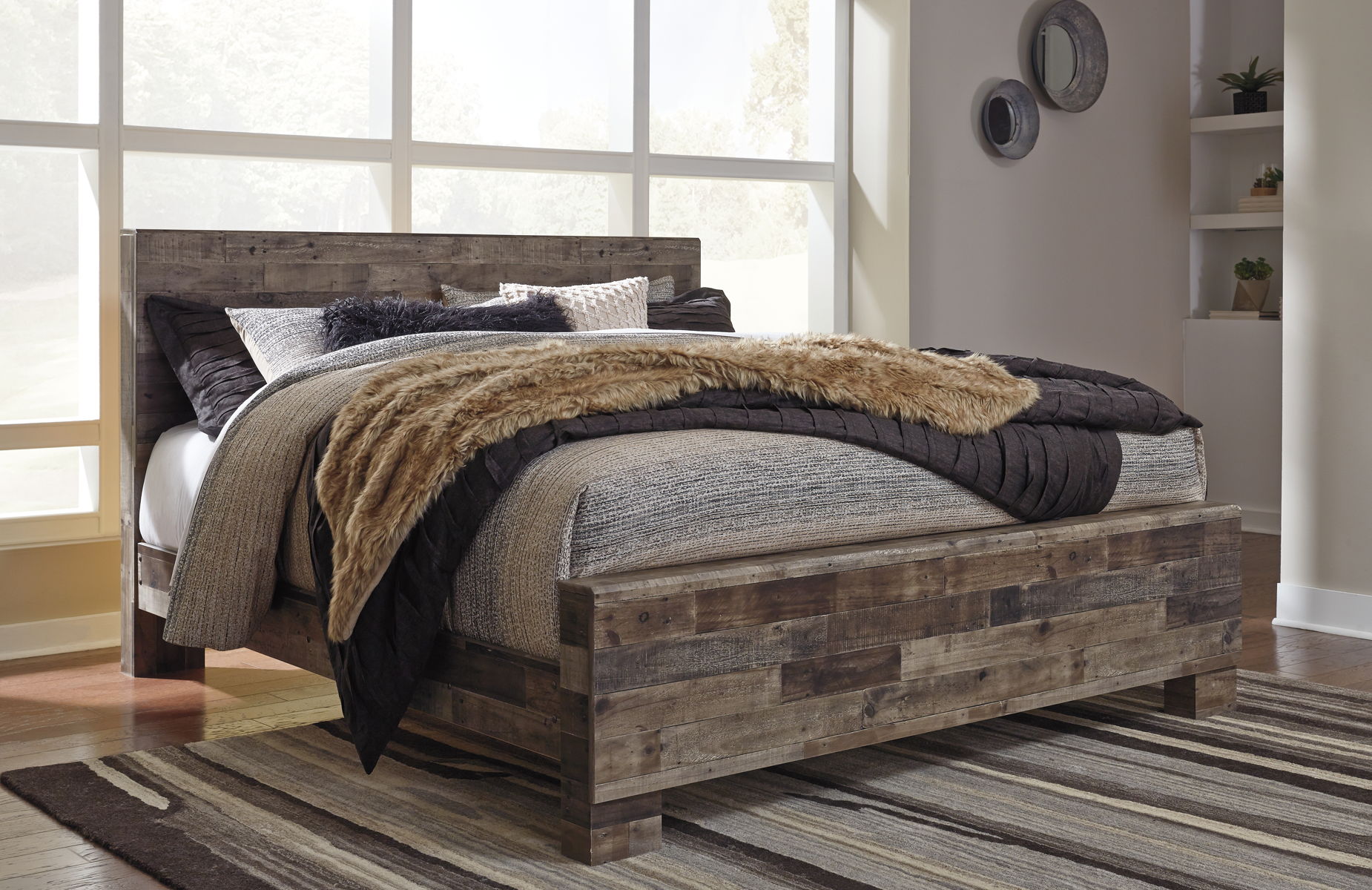 Derekson - Panel Bed - Image 32