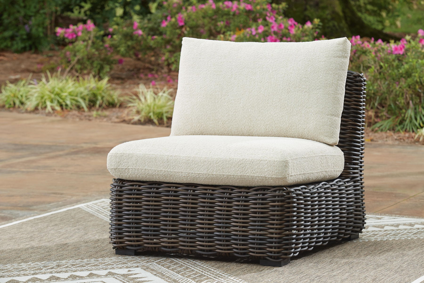 Kimora - Outdoor Sectional - Image 5