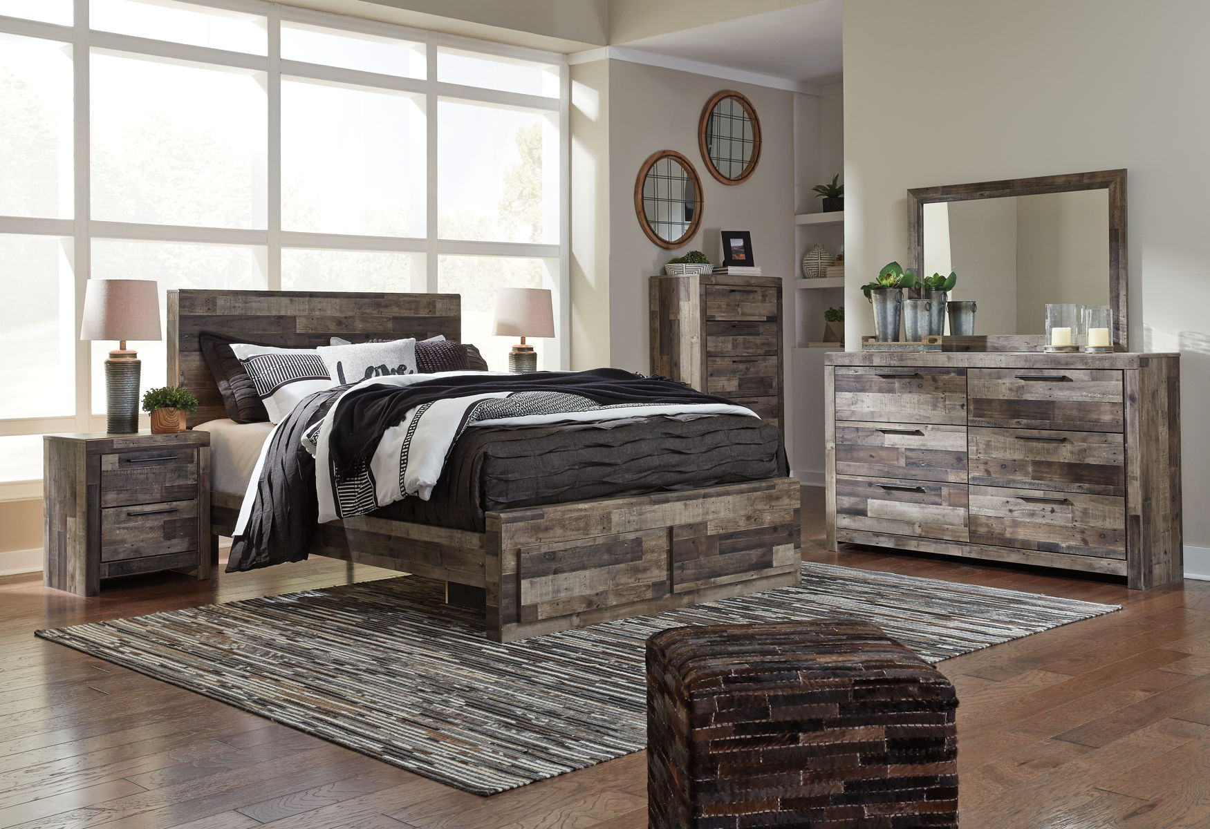 Derekson - Panel Bed - Image 18