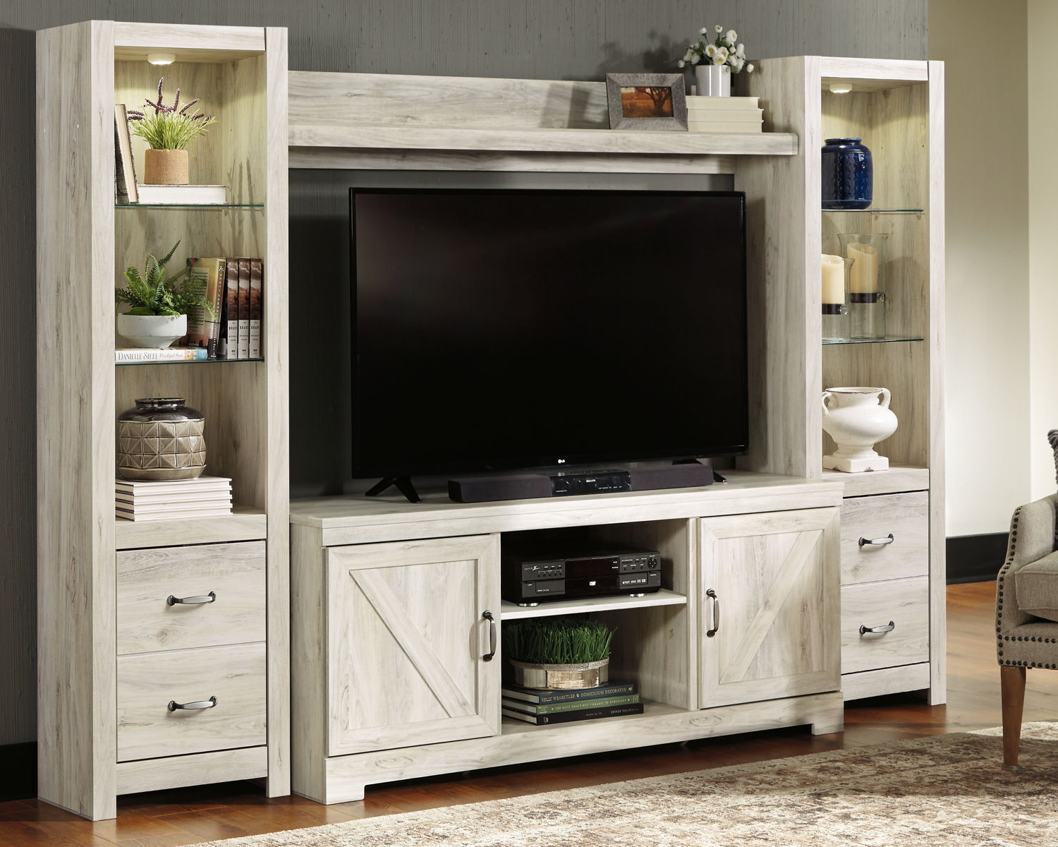 Bellaby - Entertainment Center - Image 23