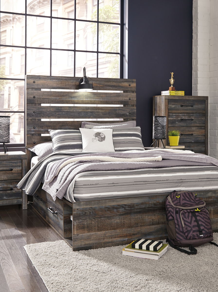 Drystan - Panel Bed - Image 45