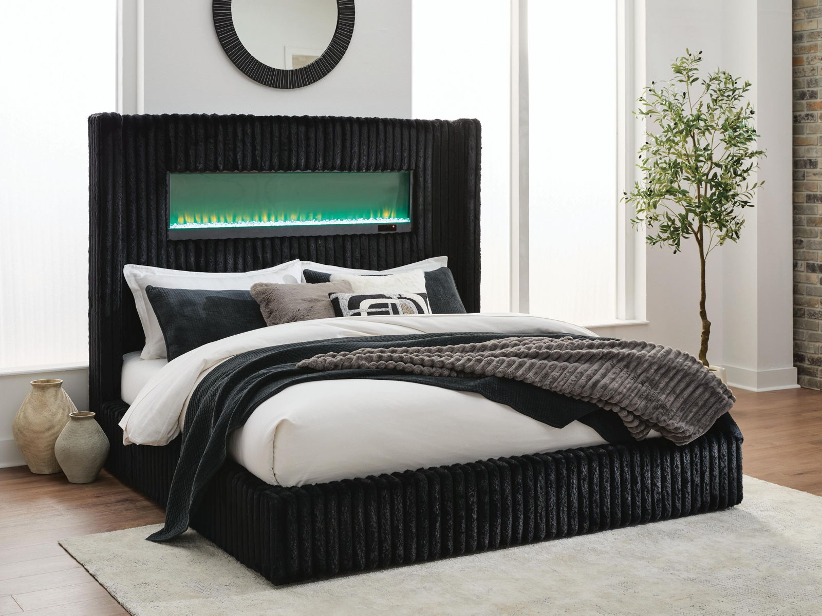 Tayleena - Upholstered Bed With Fireplace And Wireless Audio - Image 13