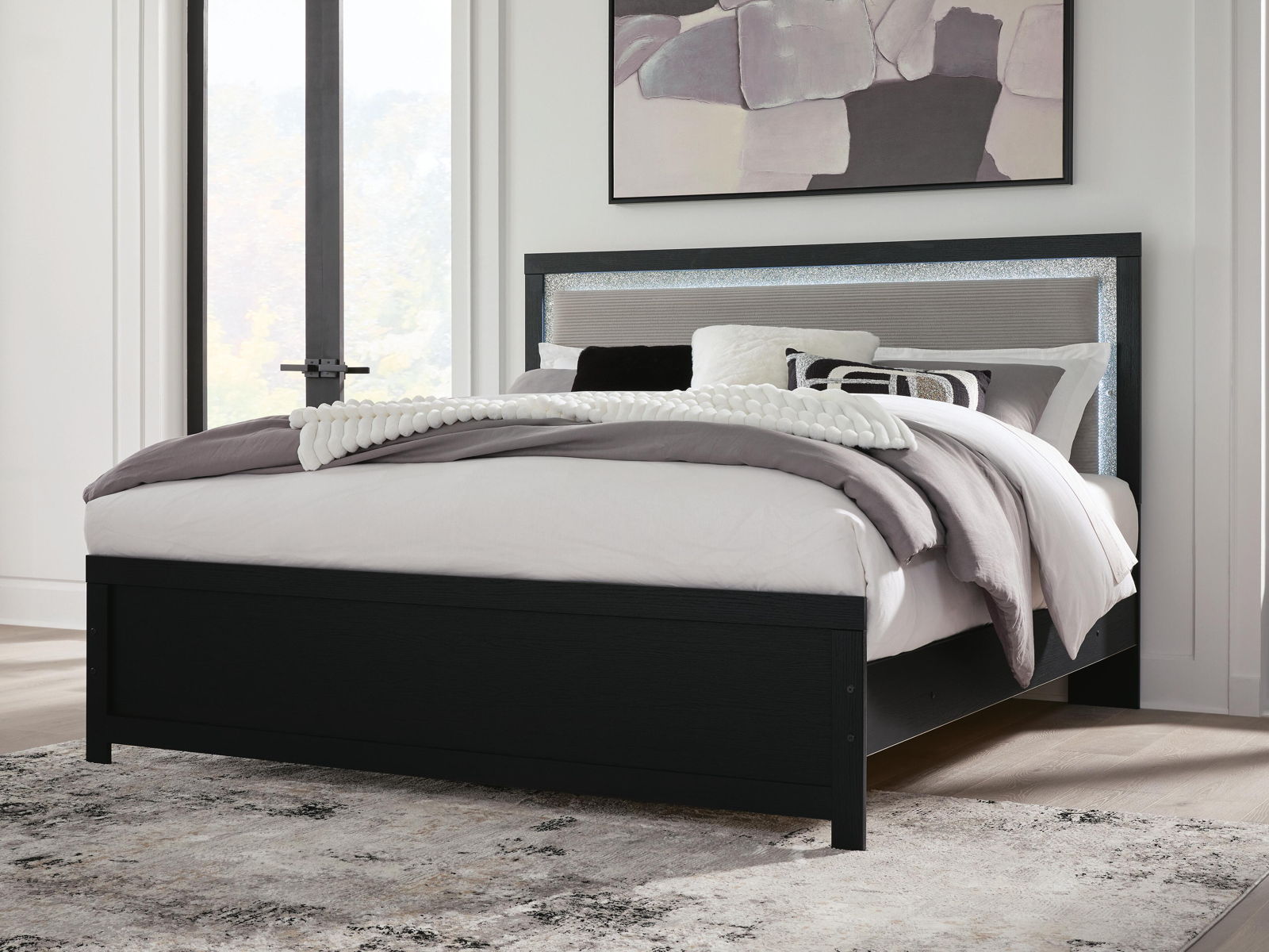 Maeling - Upholstered Panel Bed - Image 19