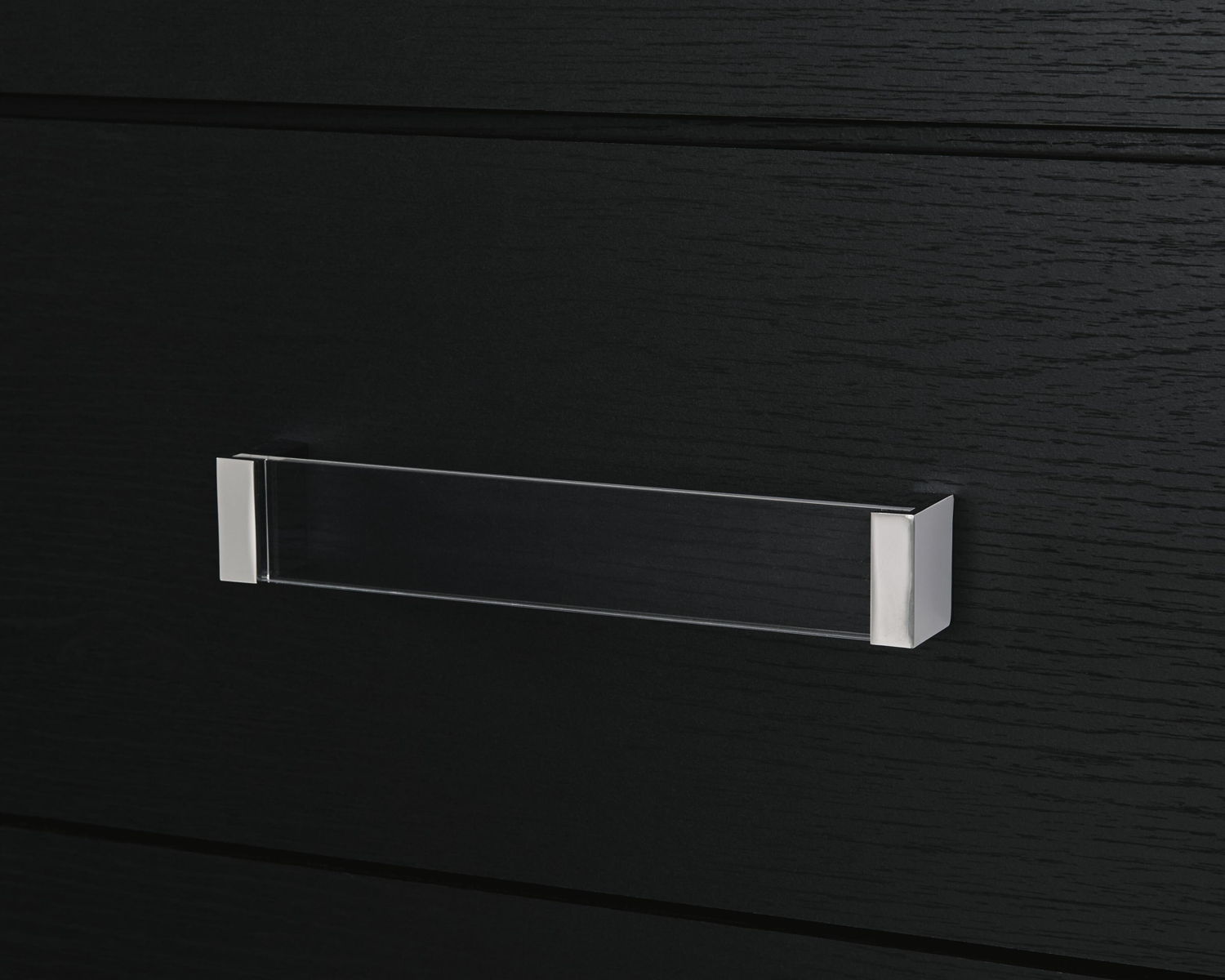Maeling - Five Drawer Chest - Image 9