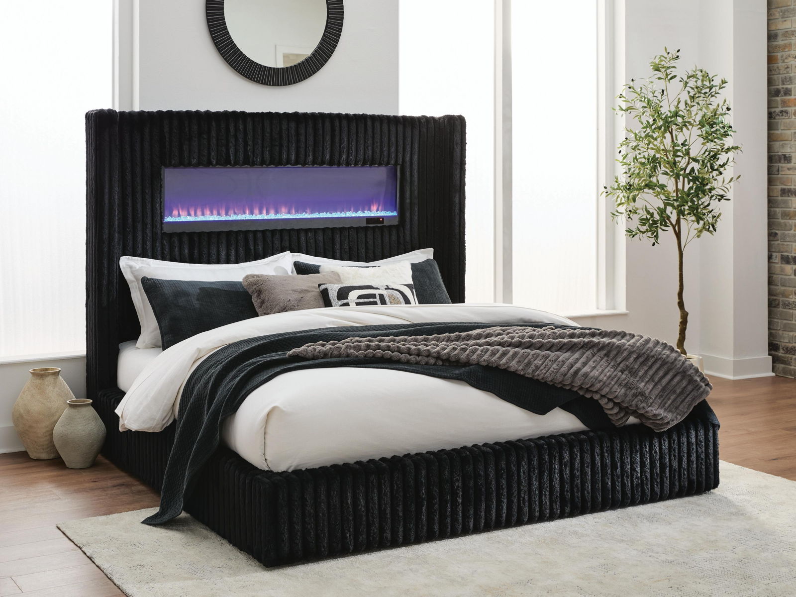 Tayleena - Upholstered Bed With Fireplace And Wireless Audio - Image 8