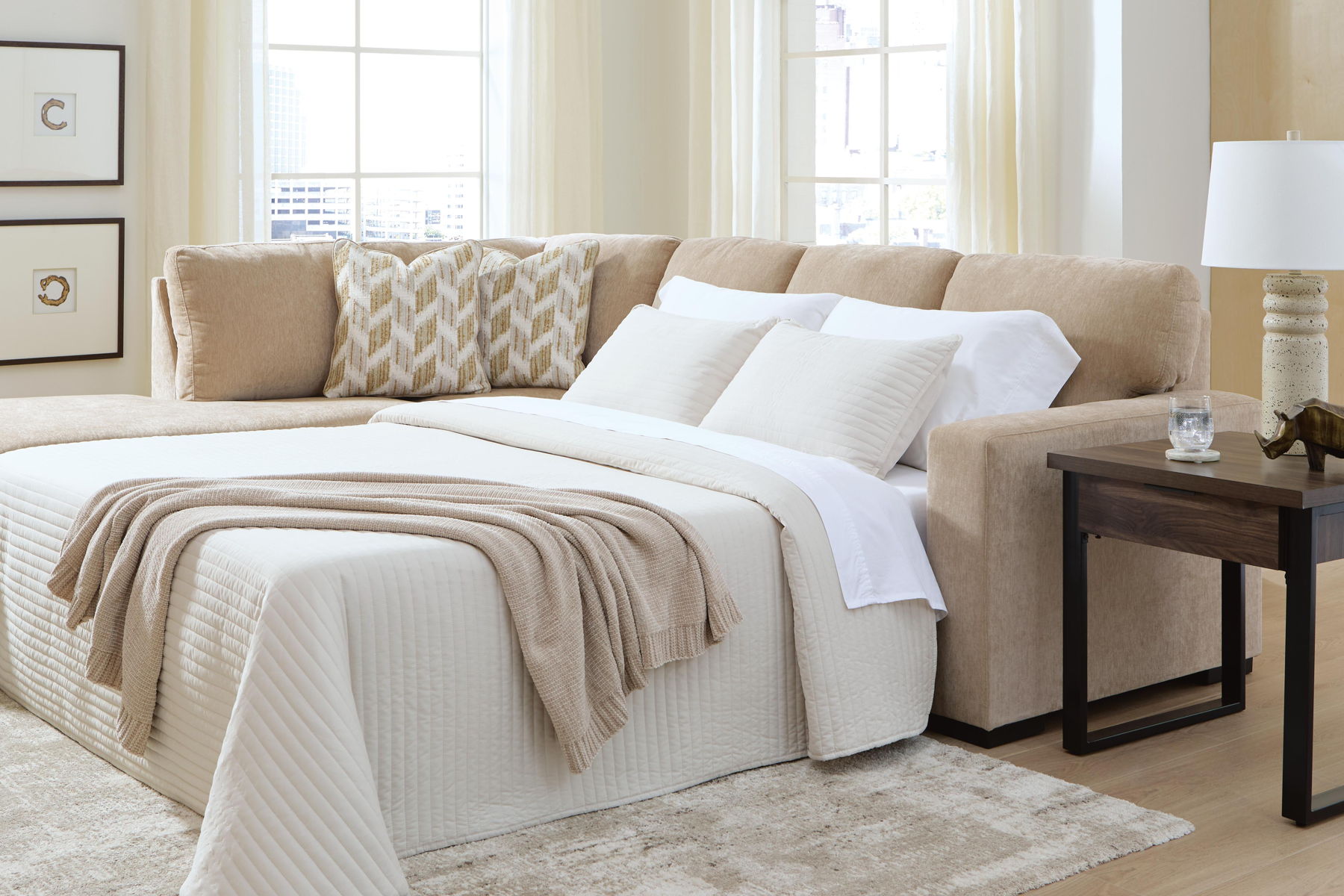Bridgepoint - Sleeper Sectional - Image 6