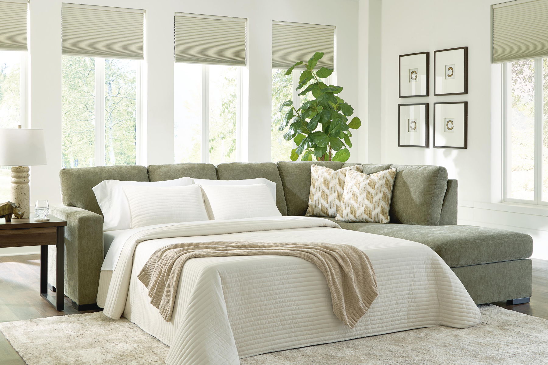 Bridgepoint - Sleeper Sectional - Image 4