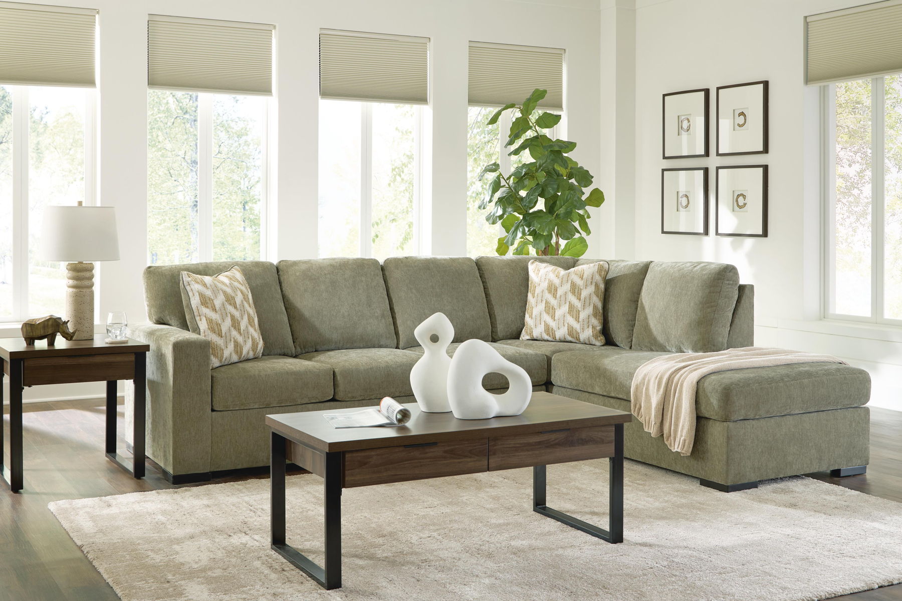 Bridgepoint - Sectional - Image 5