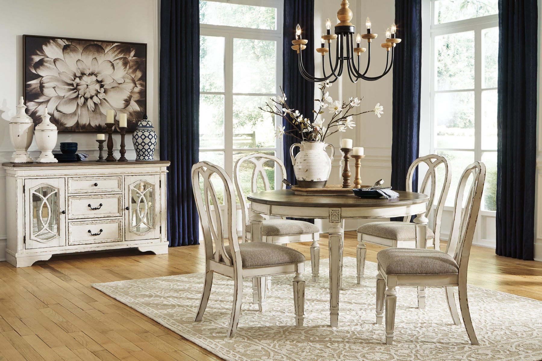 Realyn - Oval Dining Room Extension Table - Chipped White - Image 7