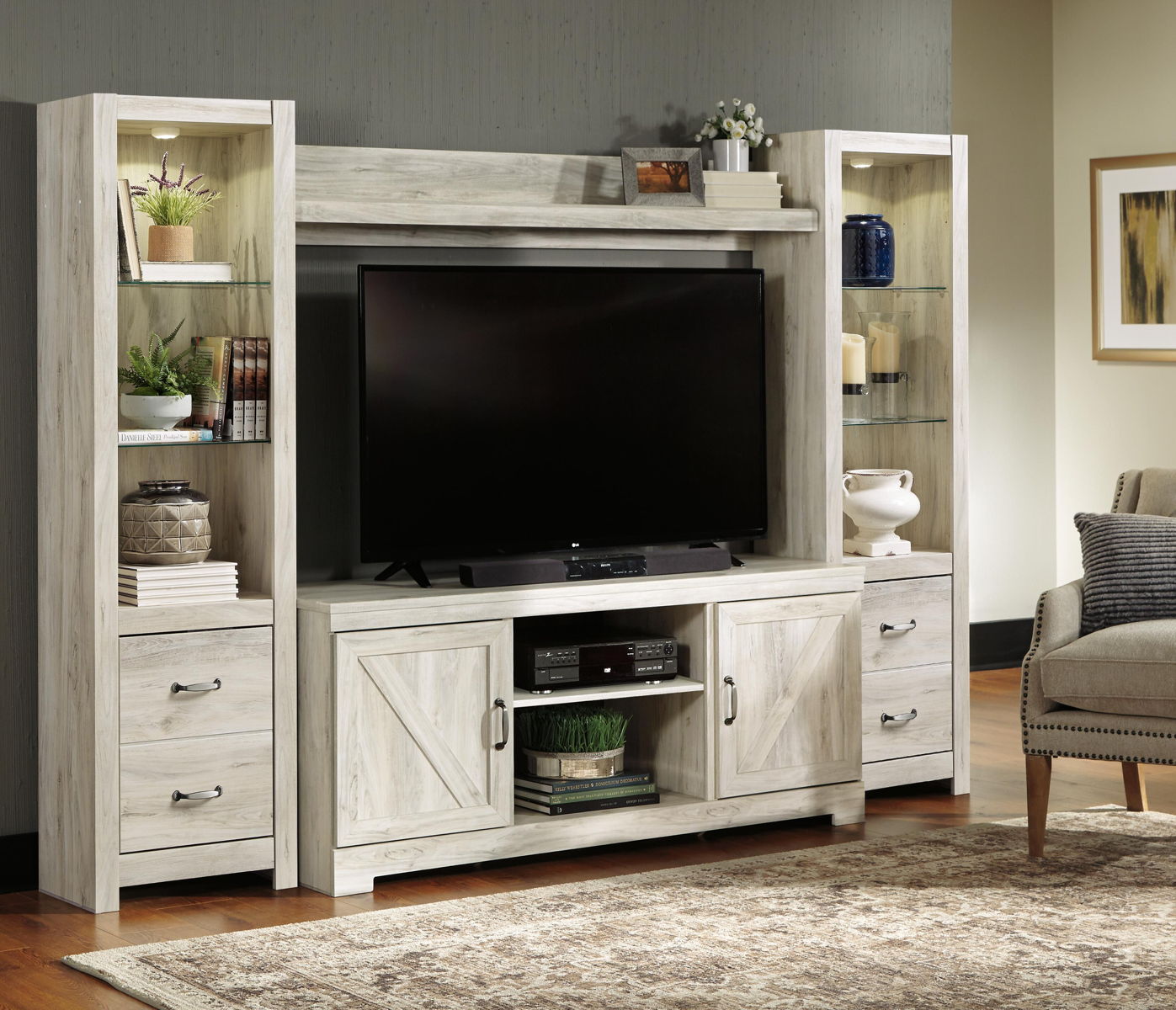 Bellaby - Entertainment Center - Image 31