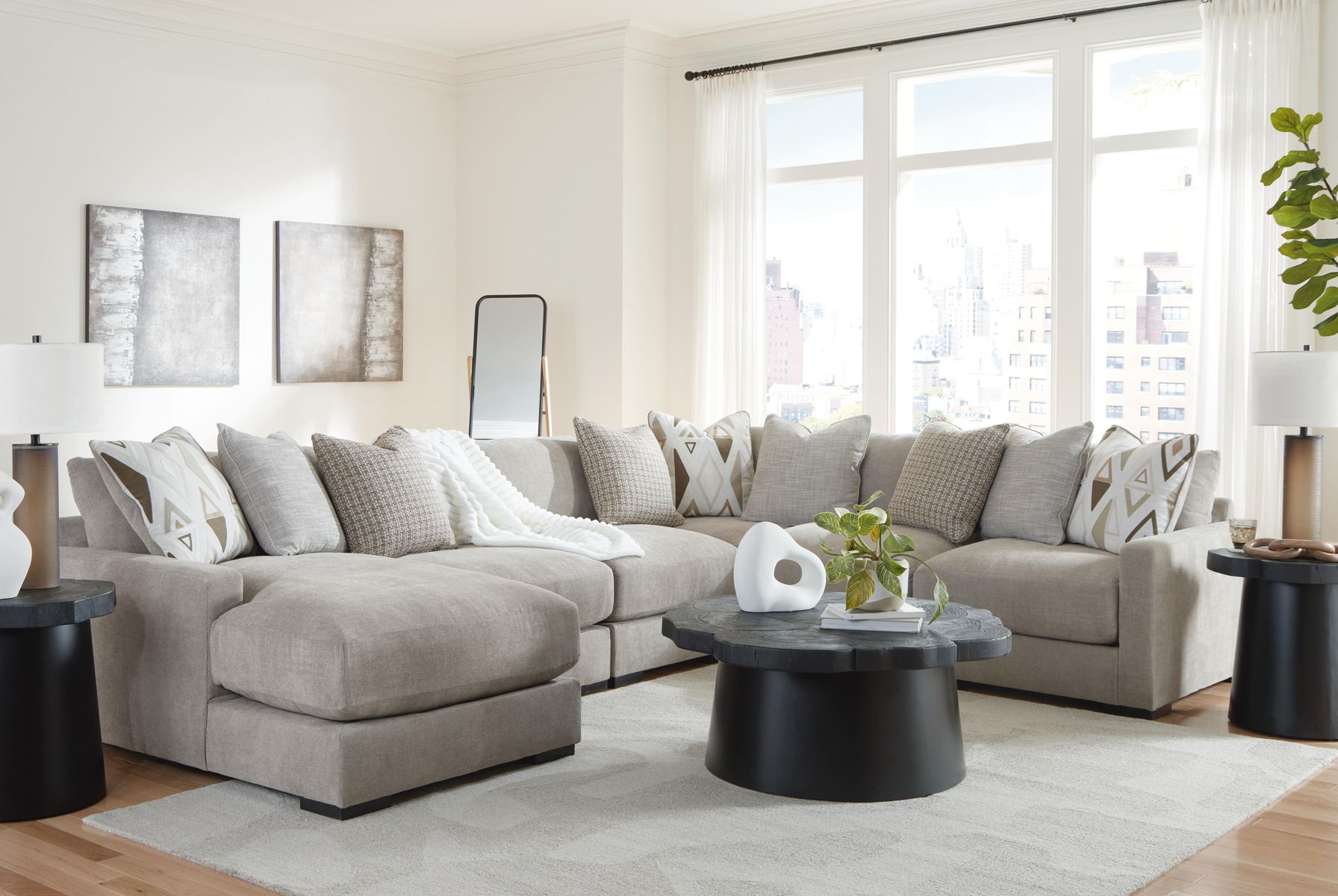 Aslan Court - Sectional - Image 12