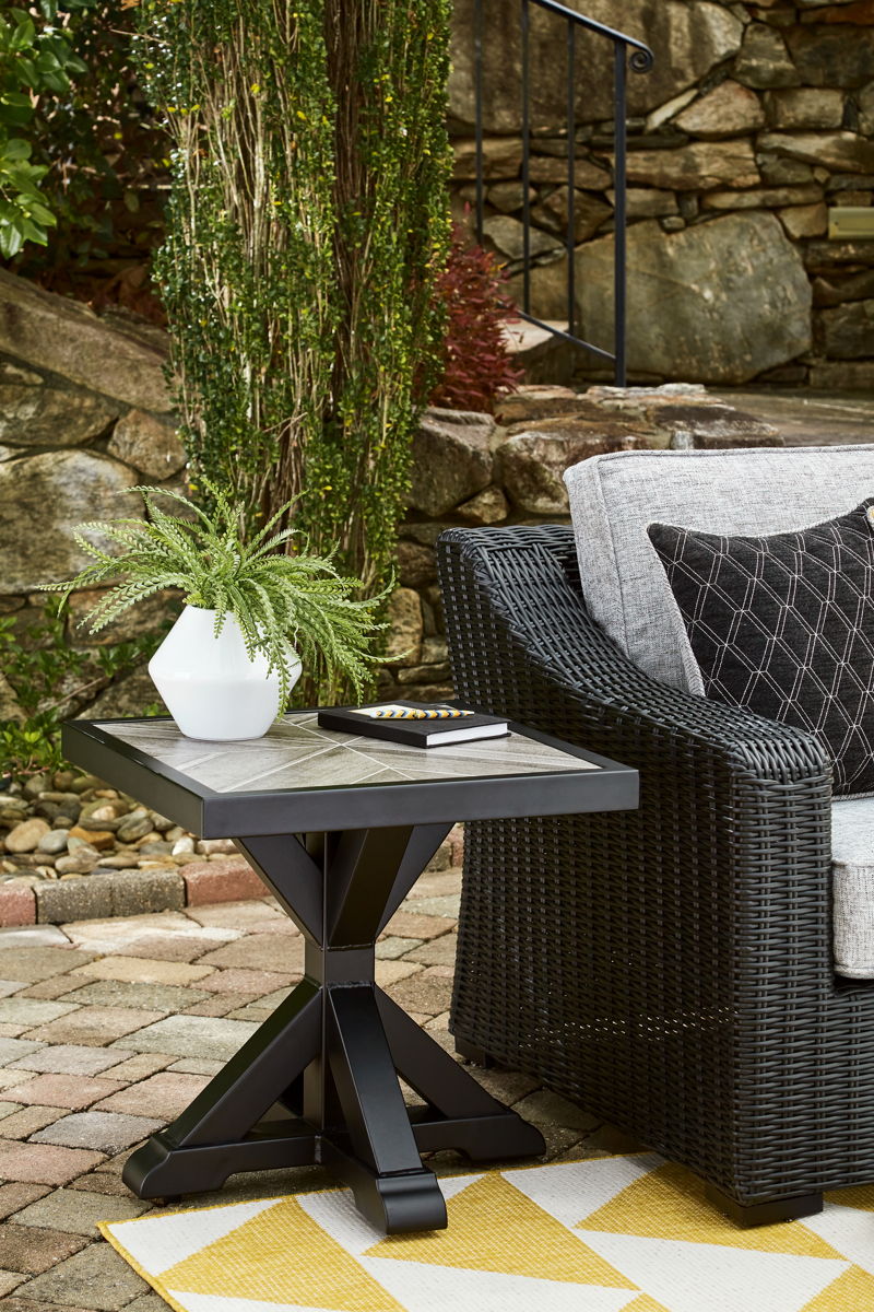 Beachcroft - Square End Table - Black / Light Gray - Image 3