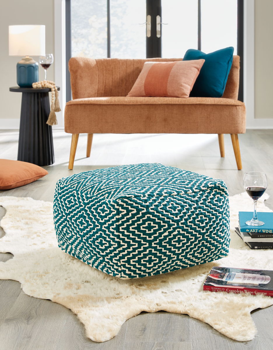 Brynnsen - Pouf - Teal / Ivory - Image 3