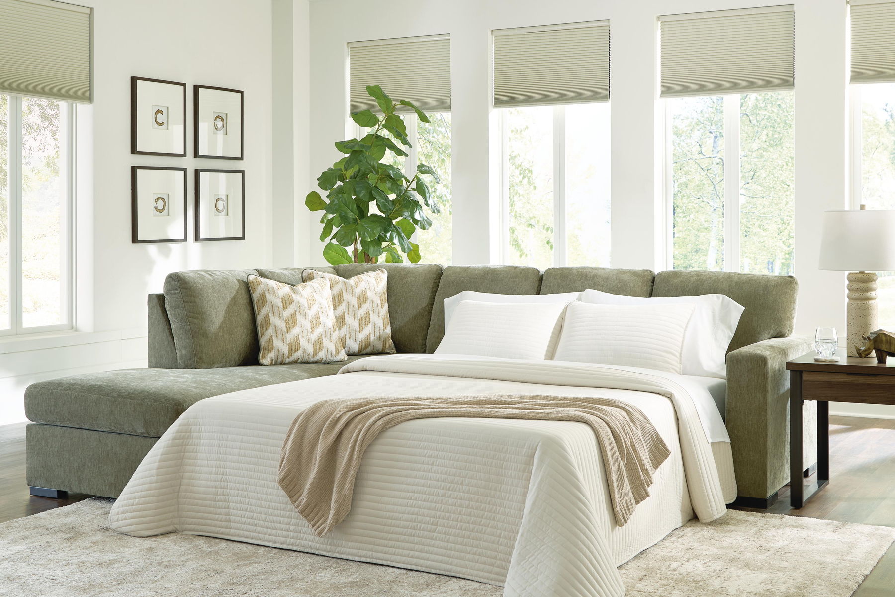 Bridgepoint - Sleeper Sectional - Image 12