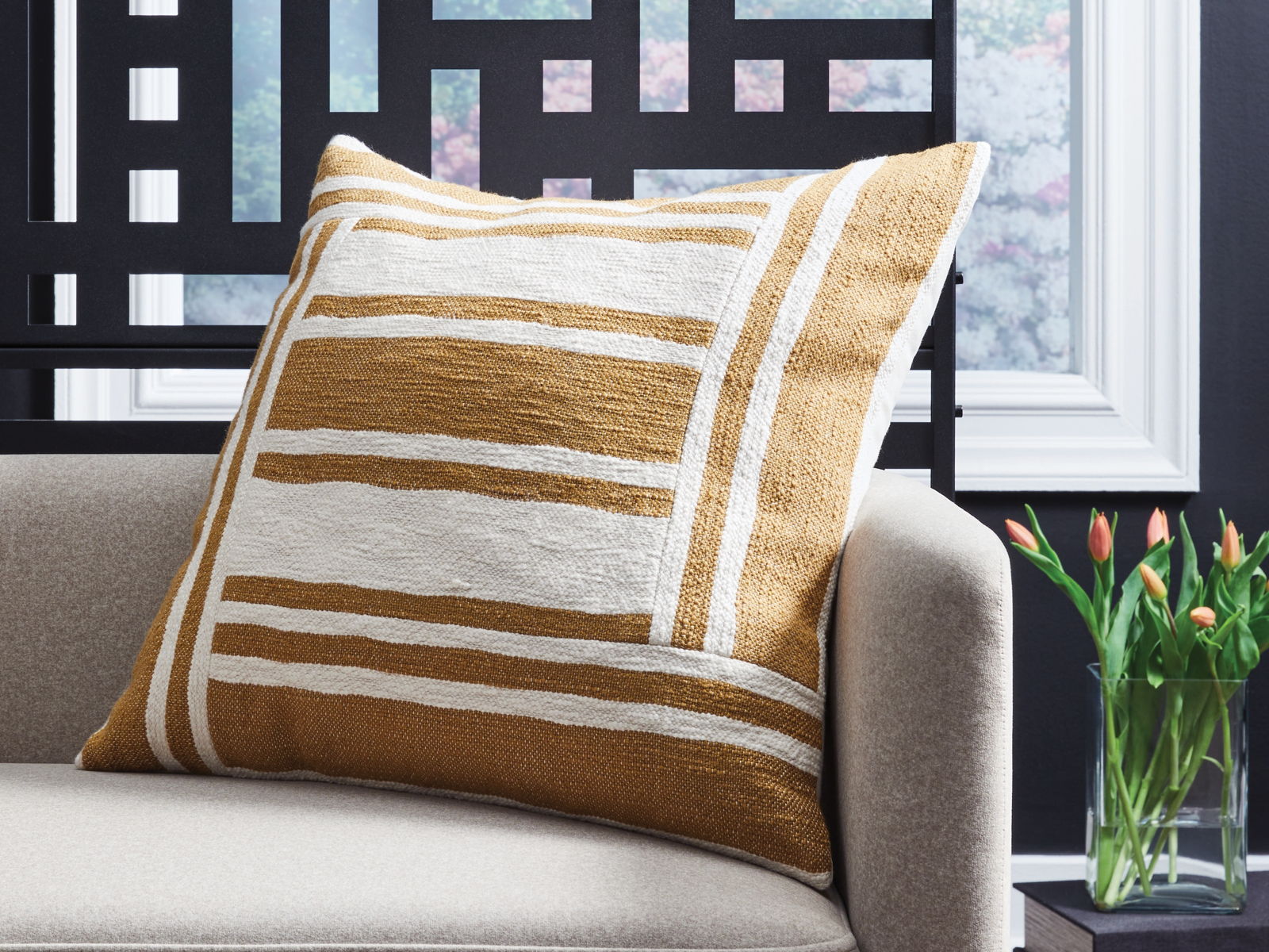 Darrman - Pillow (Set of 4) - Ochre / Ivory - Image 3