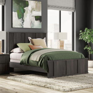 Shaehartin - Panel Bed