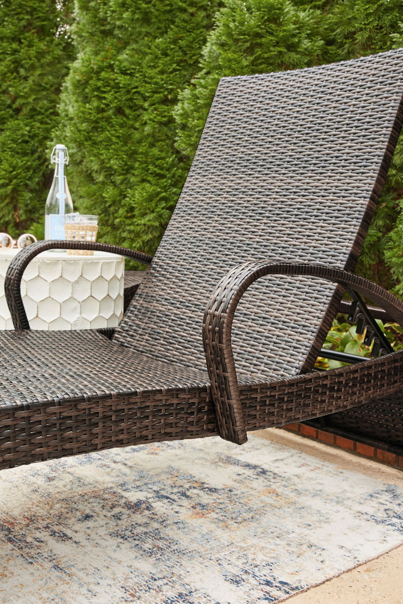 Kantana - Chaise Lounge (Set of 2) - Brown - Image 10