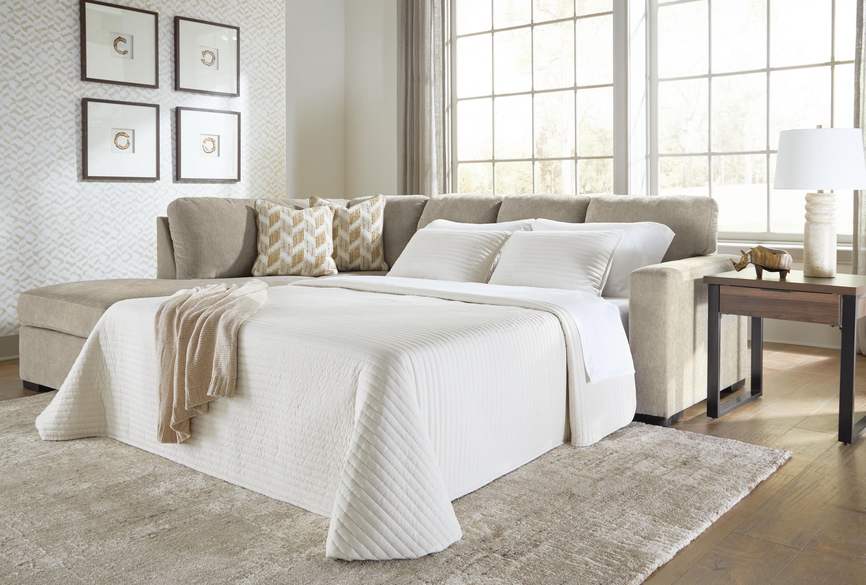 Bridgepoint - Sleeper Sectional - Image 7