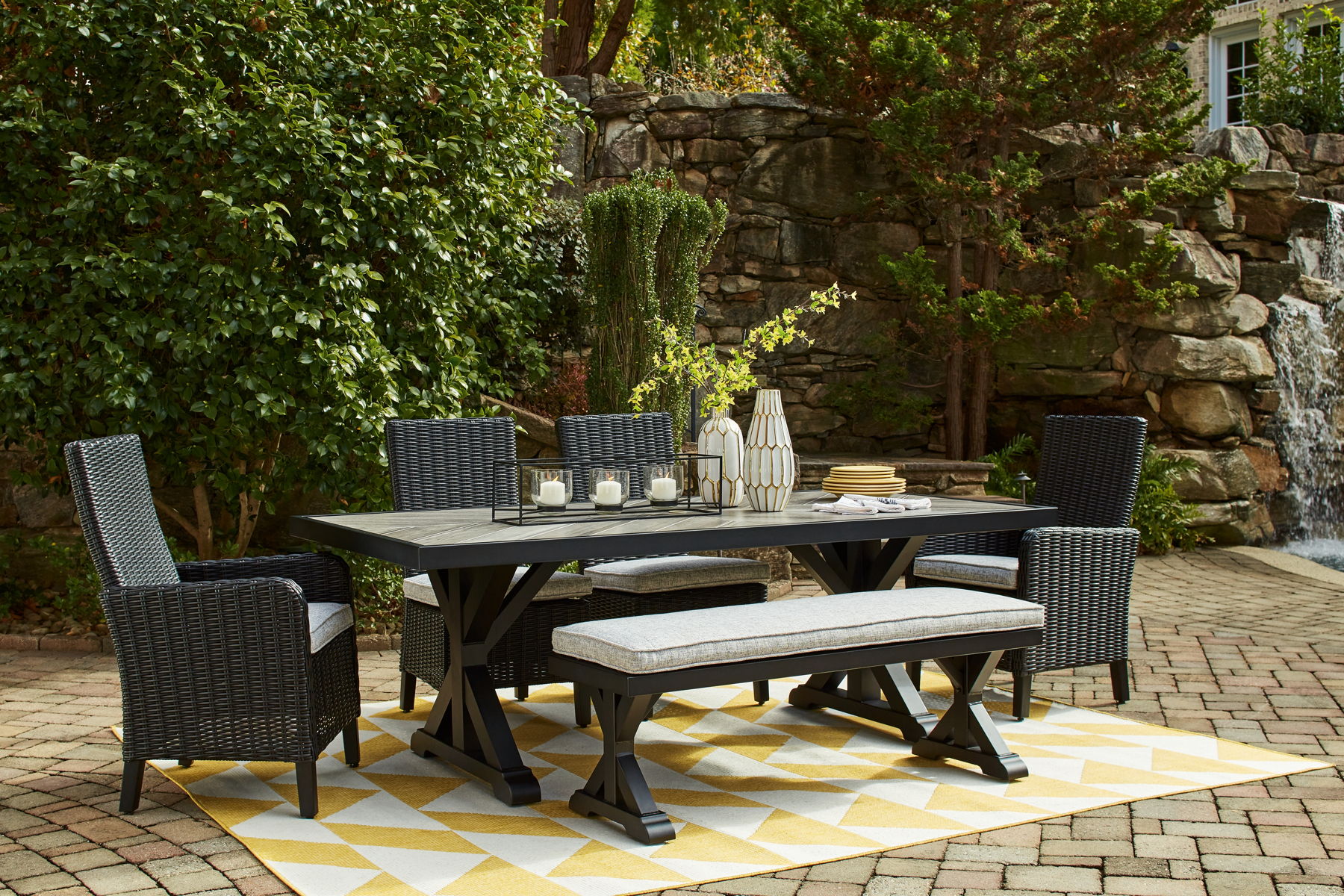 Beachcroft - Bench With Cushion - Black / Light Gray - Image 5